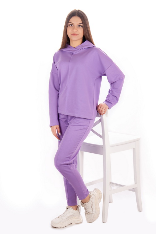 Костюм жіночий